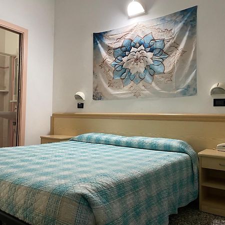 Piccolo Hotel Чезенатіко Екстер'єр фото