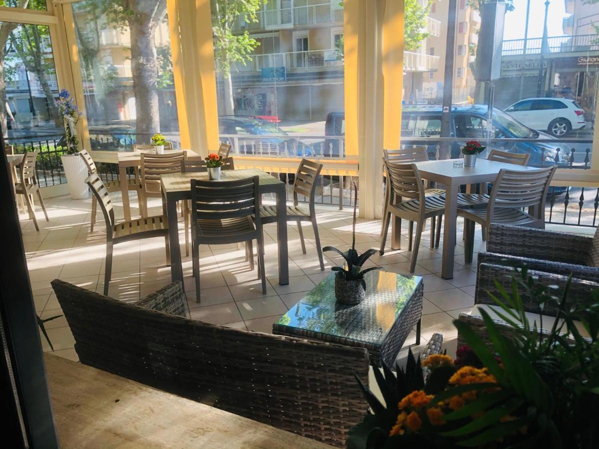 Piccolo Hotel Чезенатіко Екстер'єр фото